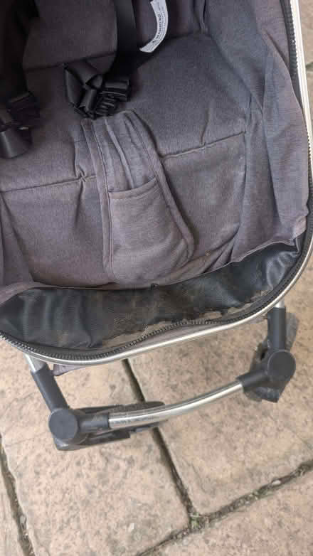 Photo of free Buggy (Mill Hill, The Hale HA8) #4