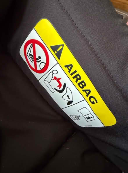 Photo of free Child’s car seat - Joie, i-Juva (Horsham RH13) #3