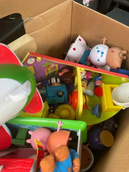 Photo of free Peppa pig (Chiswick W4) #2