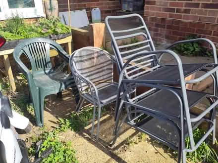 Photo of free garden chairs (TN39) #1