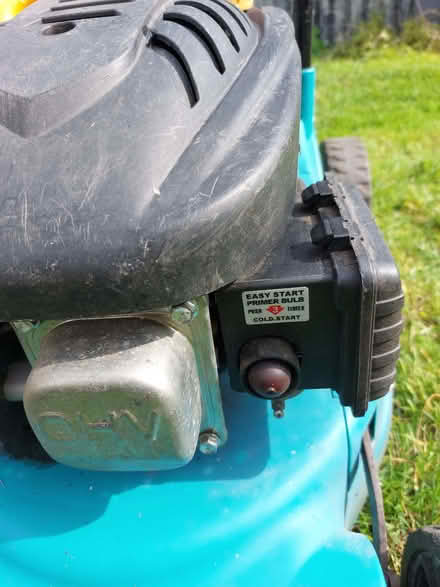 Photo of free Petrol lawn mower (Humphrey's End GL6) #2