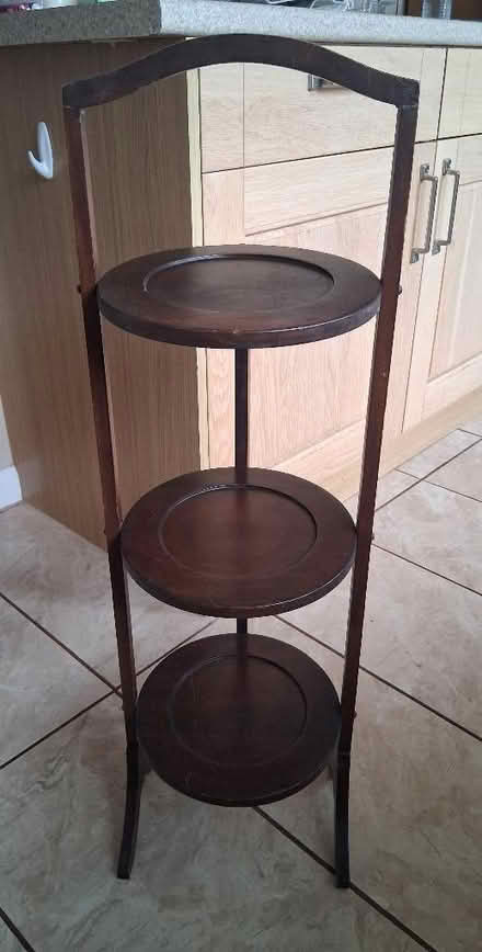 Photo of free Vintage Cakestand (Hoddesdon EN11) #1
