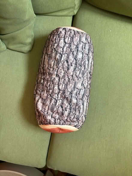 Photo of free Tree pillows (Highland Park/Eagle Rock) #3