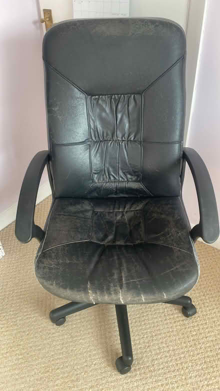 Photo of free Office chair (Keyworth NG12) #1
