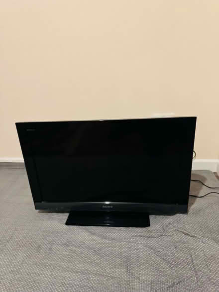 Photo of free Sony tv (Banbury OX16) #2