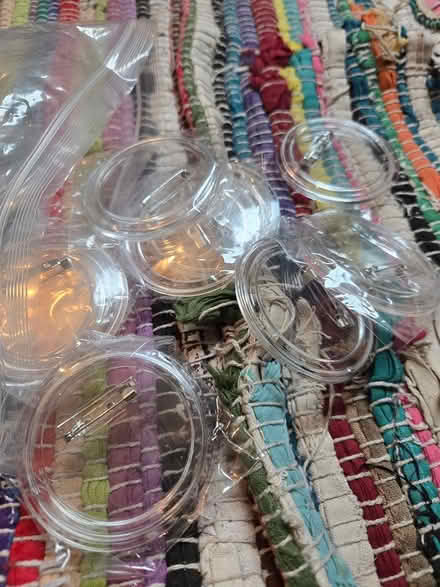 Photo of free NEW DIY badges (BS5) #1