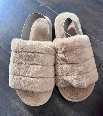 Photo of free Ladies Slippers (Southend-on-sea SS1) #1