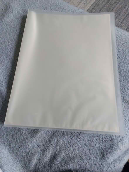 Photo of free A5 Presentation Book (Humphrey's End GL6) #1