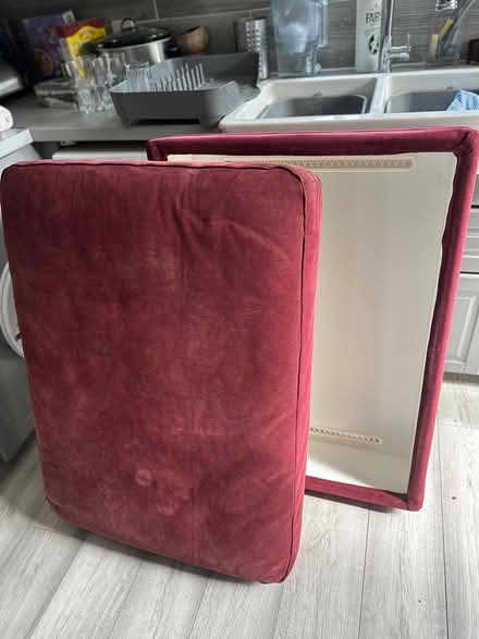 Photo of free Matching settees (Hastings, East Sussex) #1