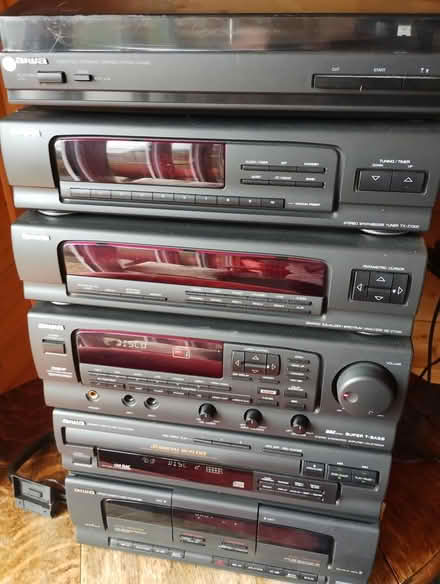 Photo of free SPARES OR REPAIR AIWA stereo (Pembrey SA16) #1