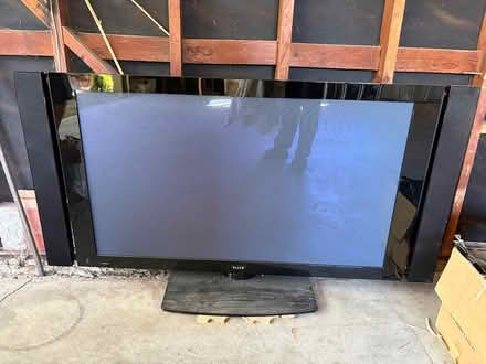 Photo of free Pioneer Elite Large screen TV (San Anselmo downtown) #1