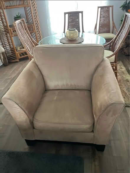 Photo of free Large Sofa Chair (Rockland, ON) #1