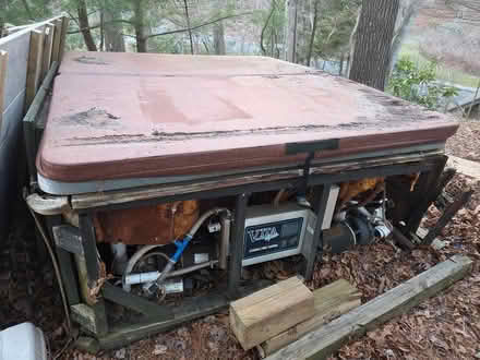 Photo of free Spa hot tub (Shoreham, NY) #3
