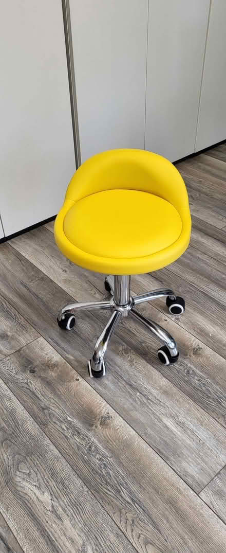 Photo of free Rolling Stool - adjustable (Great Billing) #1