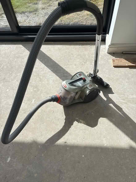 Photo of free Vax hoover (Aintree Village L10) #1