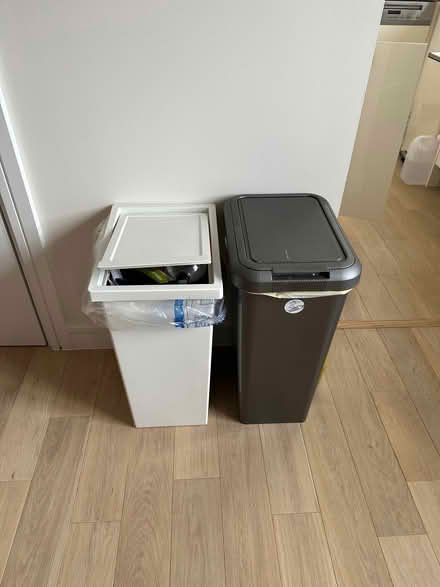 Photo of free Two rubbish bins - 40lt (Marylebone W1U) #1