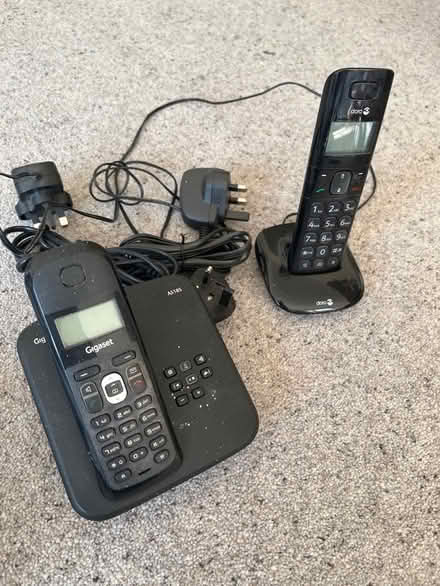 Photo of free 3 landline telephones (Heversham LA7) #1