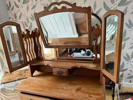 Photo of free Dressing table (Rhydycroesau SY10) #2