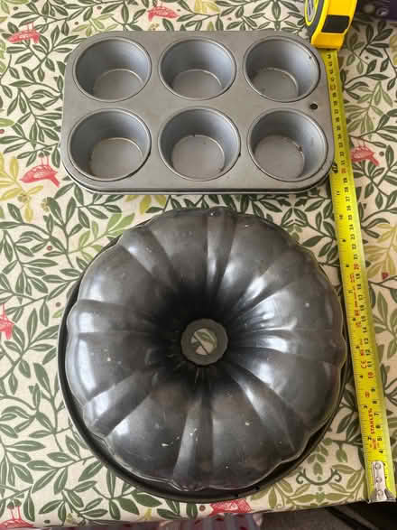 Photo of free Baking trays (Bear Cross BH11) #1