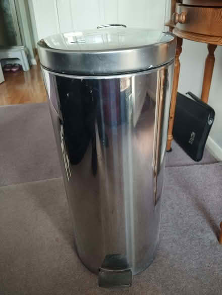 Photo of free Kitchen 30L Chrome Brabantia bin (Shepperton TW17) #1