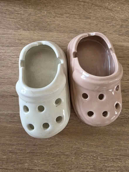 Photo of free Ornament x2 (SG18) #1