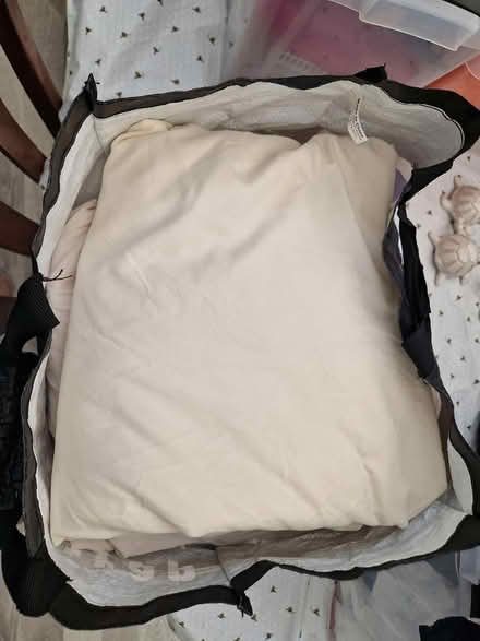 Photo of free Variety of white sheets (Ware SG12) #1