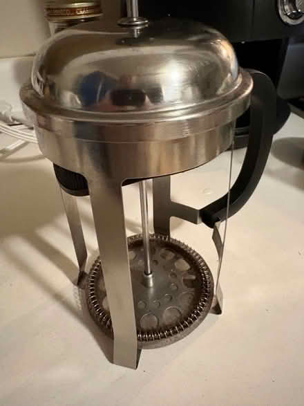 Photo of free French Press, no glass jar (L5L 5P5) #2