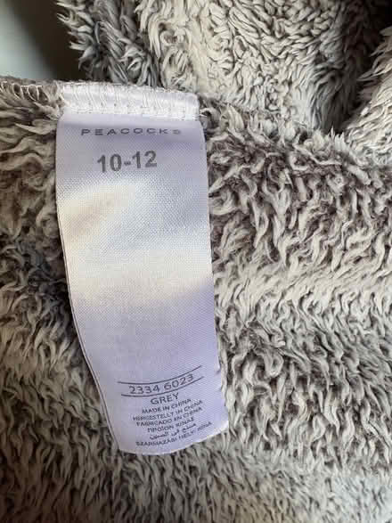 Photo of free Ladies fluffy dressing gown S/M (Oulton broad) #4