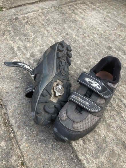 Photo of free Mountain bike shoes (OX4 Temple Cowley Oxford) #1