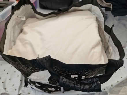 Photo of free Variety of white sheets (Ware SG12) #2