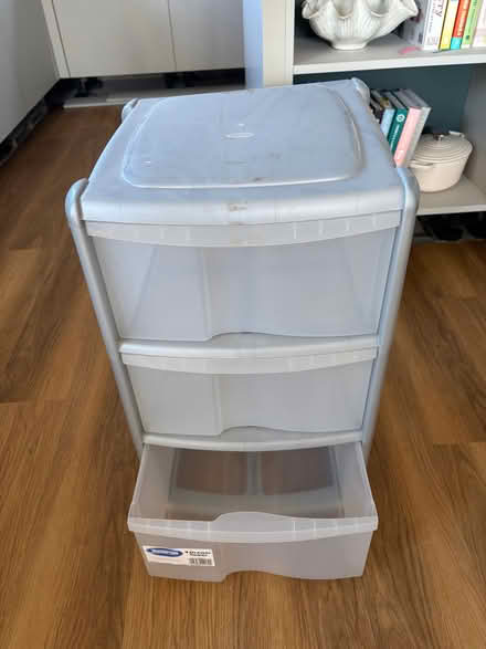 Photo of free Storage unit (Emsworth PO10) #1