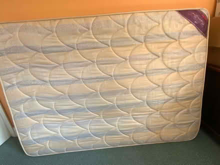 Photo of free Double mattress (Manafon SY16) #1