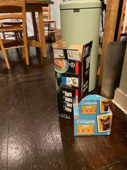 Photo of free cat food pouches (Boswall EH5) #1