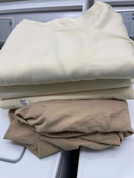 Photo of free 3 queen flats, 1 fitted (Clinton) #1