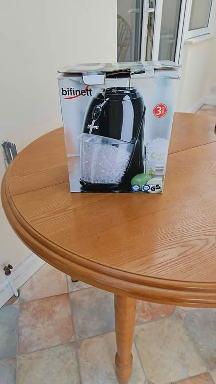 Photo of free Bifinet electric ice crusher boxed (Wombourne WV5) #2