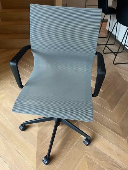 Photo of free Desk chair (NW6 3QT) #1