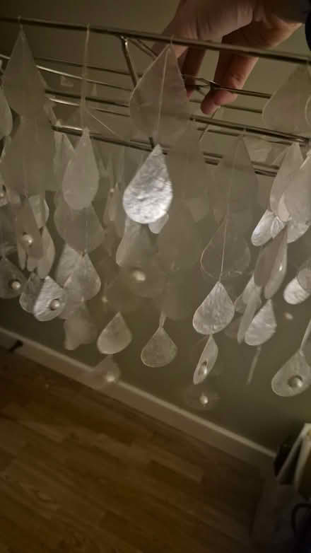 Photo of free Small chandelier (Streatham) #2