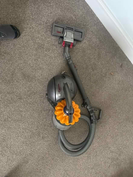 Photo of free Dyson Vacuum (Malvern WR14) #1