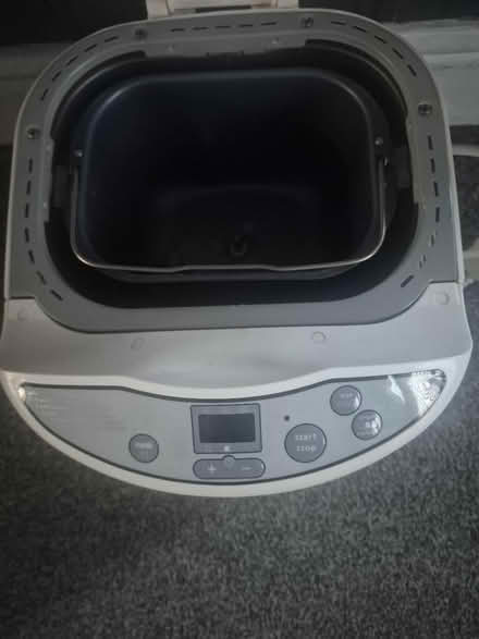 Photo of free Russell Hobbs Bread Maker (Prescot Merseyside) #2