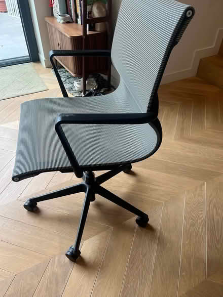 Photo of free Desk chair (NW6 3QT) #4