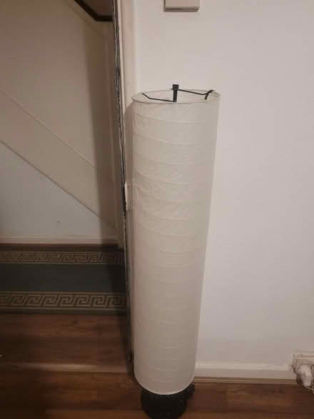Photo of free Stand up lamp, white (Morden) #1