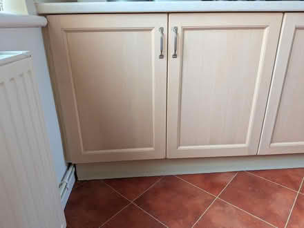 Photo of free various kitchen units (Lichfield) #2