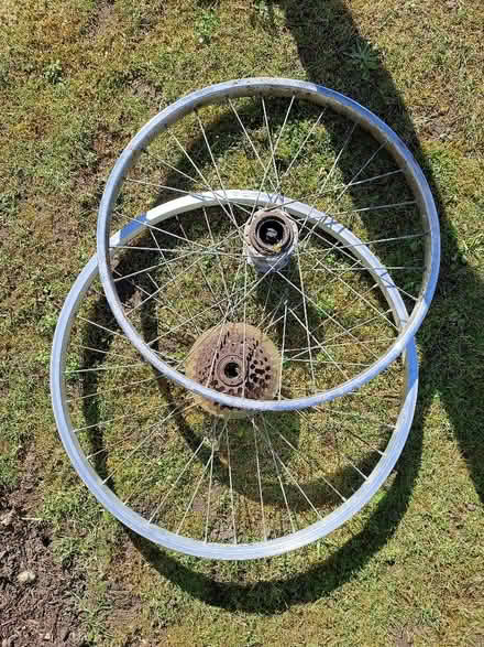 Photo of Old Bike Wheels (DA1) #1