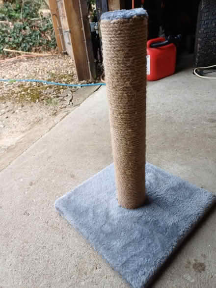 Photo of free Cat scratch post (North Elmham NR20) #1