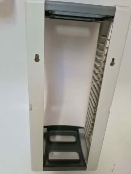 Photo of free CD rack (Stockbridge EH3) #2