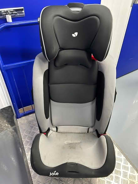 Photo of free Joie isofix car seat 15-36kg (Raynes Park SW20) #1