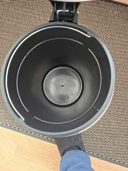 Photo of free Small stainless steel pedal bin (Liverpool. Allerton) #2