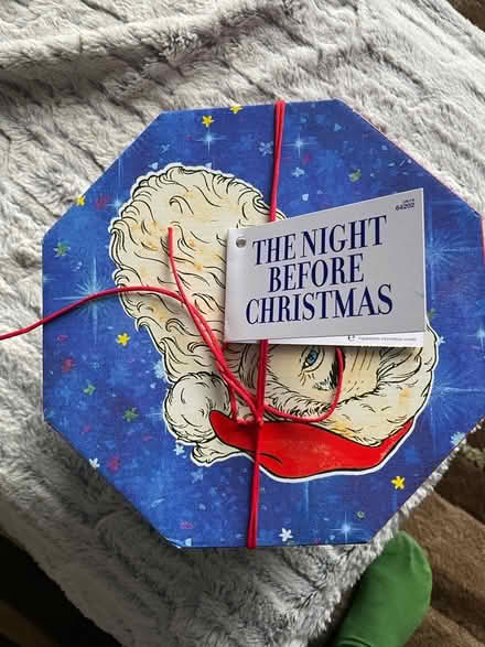 Photo of free Lush Bath bombs x 5 in Xmas box (Pollards Hill SW16) #1