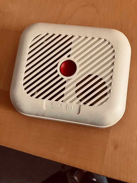 Photo of free Smoke Alarm (BR8) #1