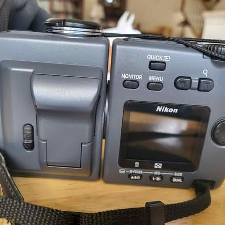 Photo of free Digital camera (Severn) #1